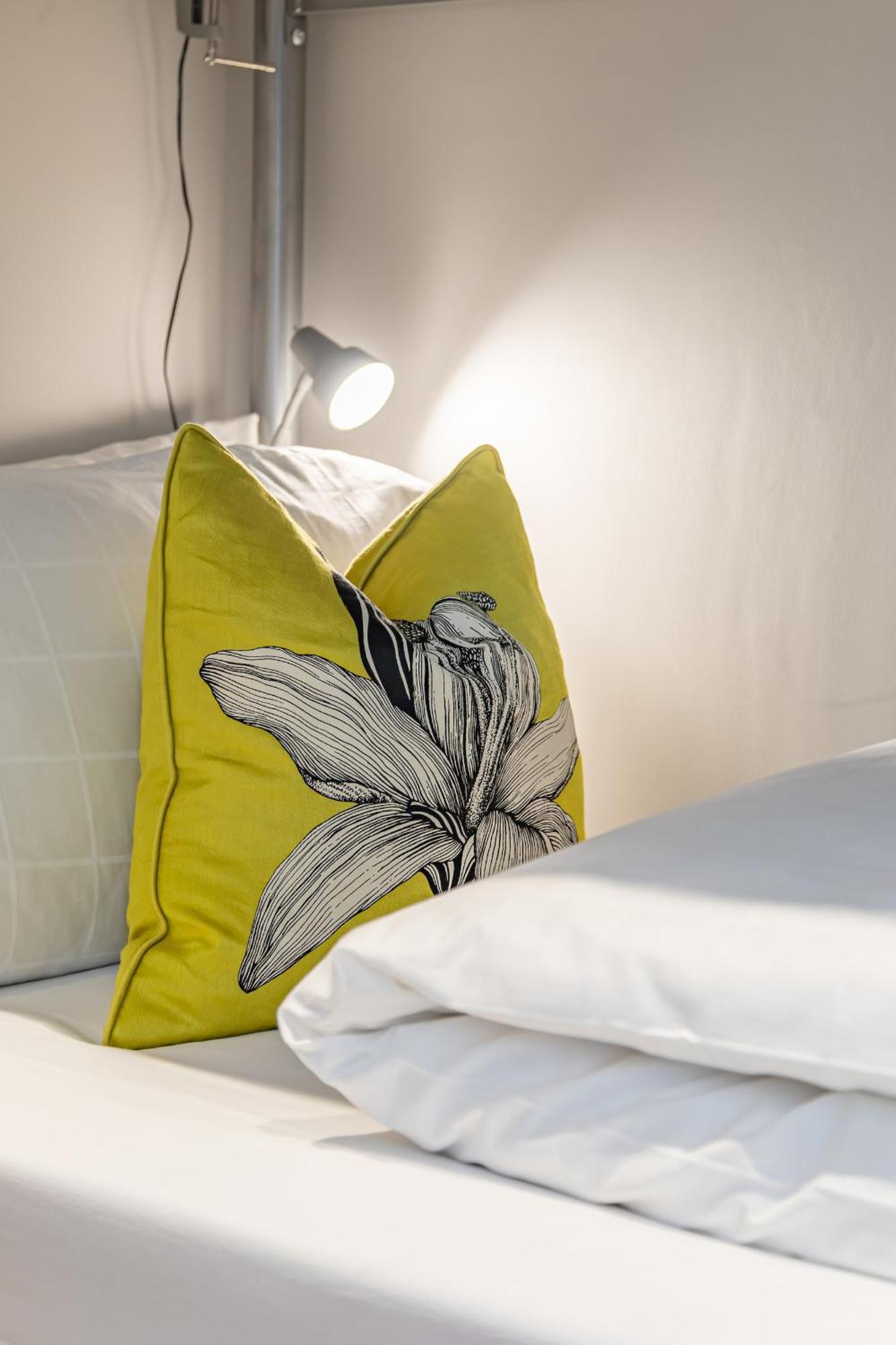 Beaches Brighton - Luxury Seafront Accommodation Buitenkant foto