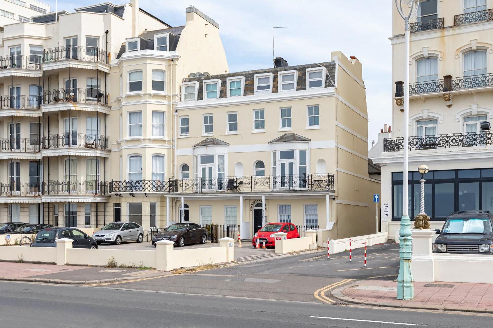 Beaches Brighton - Luxury Seafront Accommodation Buitenkant foto