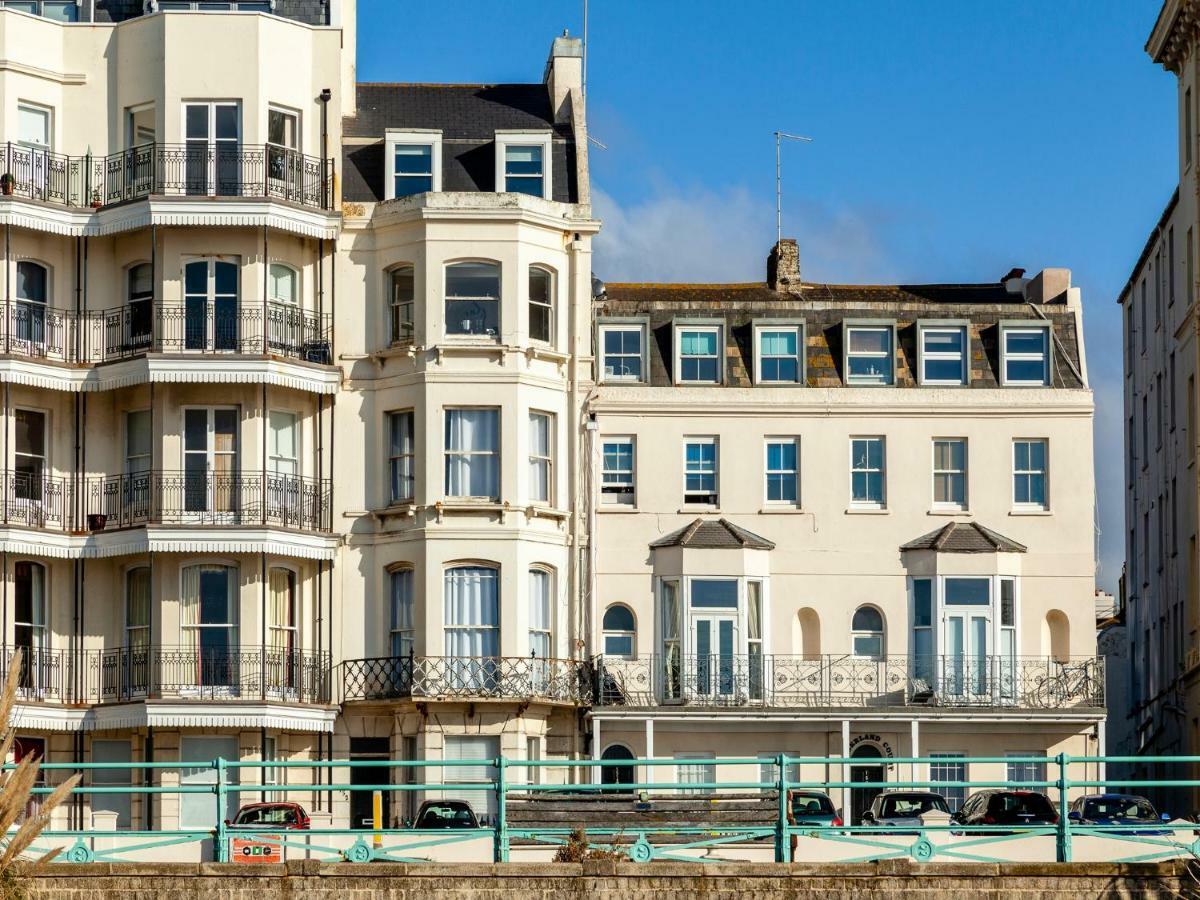 Beaches Brighton - Luxury Seafront Accommodation Buitenkant foto